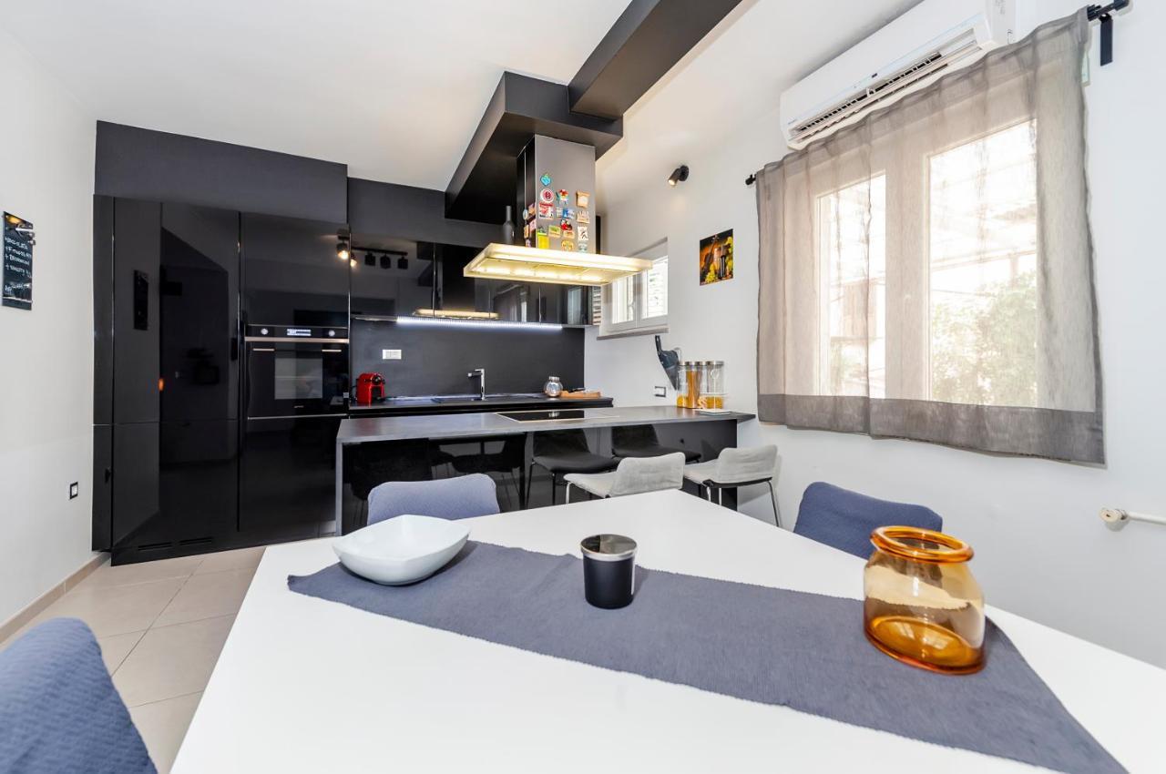 Apartment Cave Rovinj Exterior foto